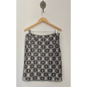 Sophie Max • Josseline Crochet Lace Pencil Skirt